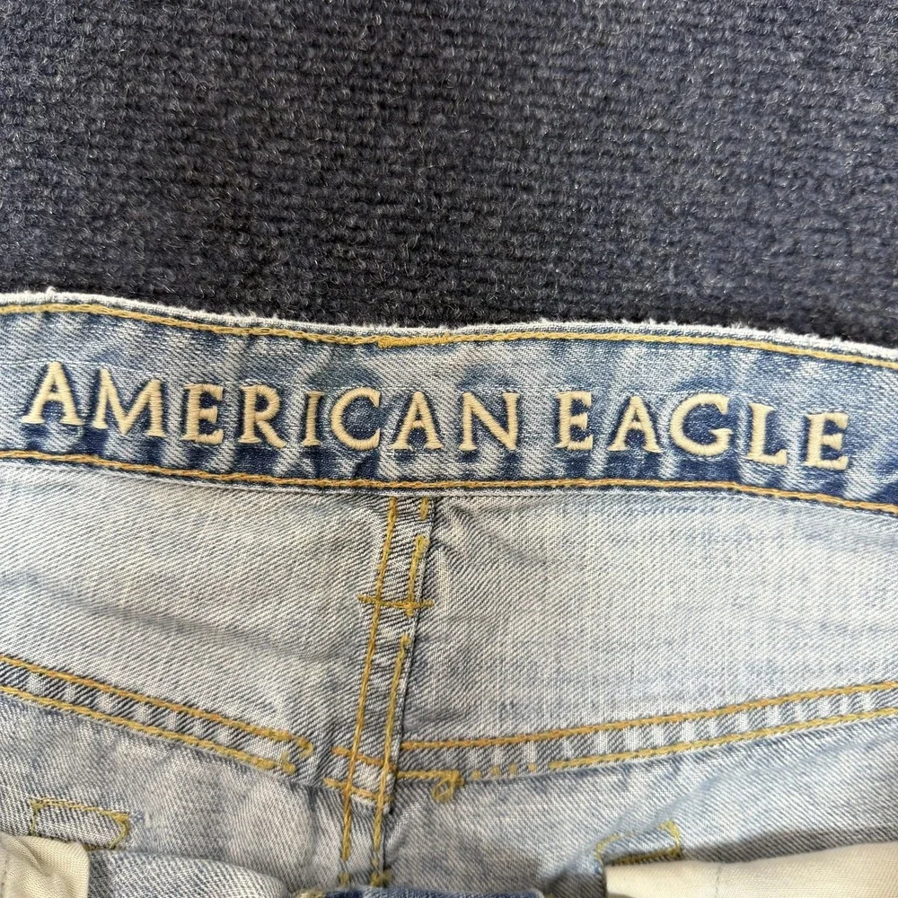 Y2K American Eagle Jeans Mens 33x30 Light Wash Denim Relaxed Straight Distressed